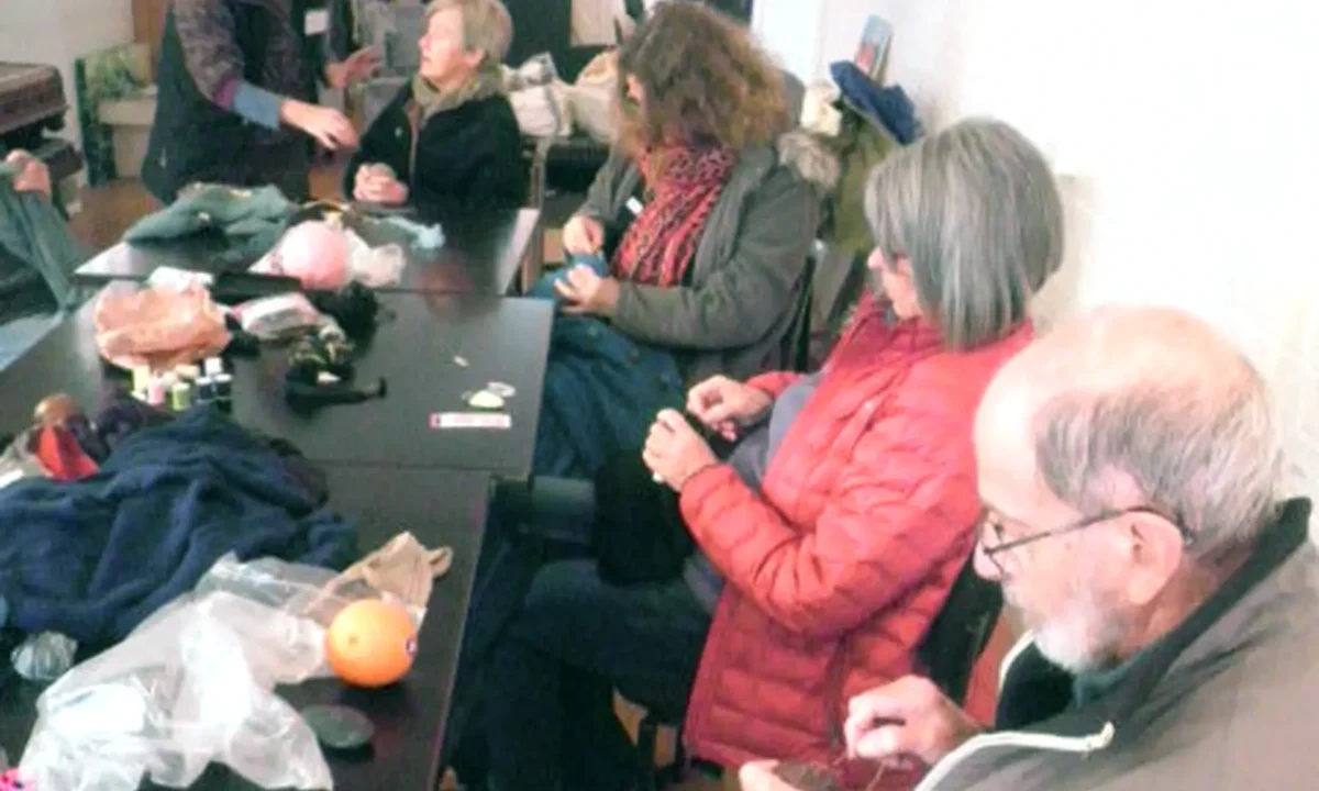 Darning class.