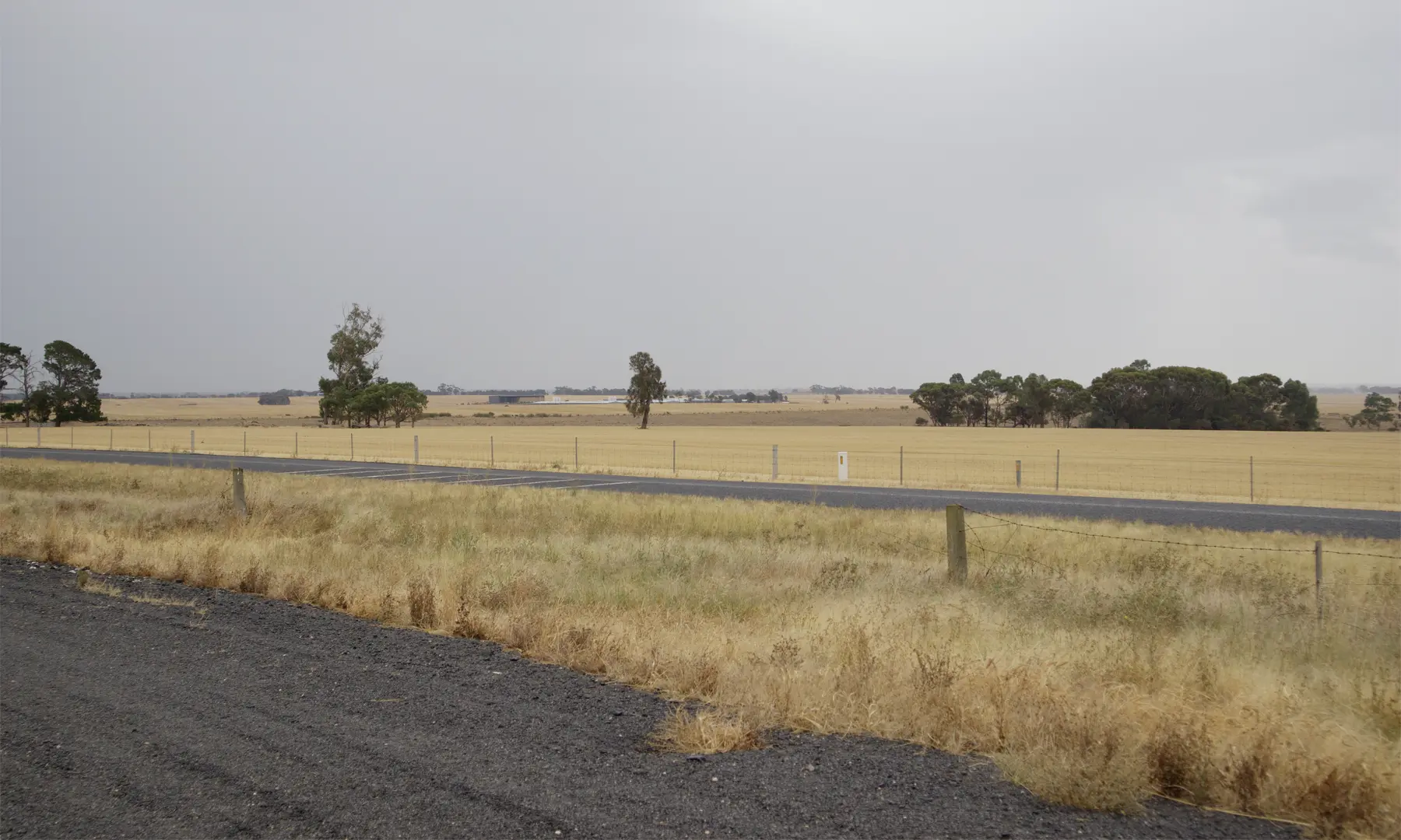 Mooloort Plains chicken farm.