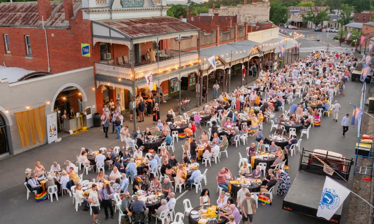 Twilight dinner illustrates council’s annual report